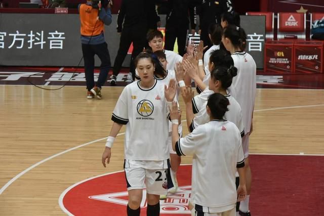 亚洲六月丁香色婷婷综合久久